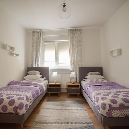Bella Rosa Appartement Opole Buitenkant foto