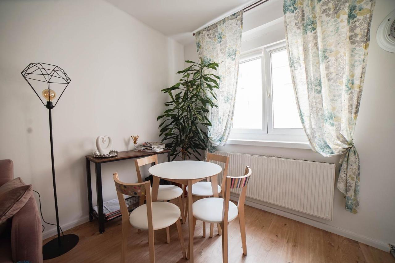 Bella Rosa Appartement Opole Buitenkant foto