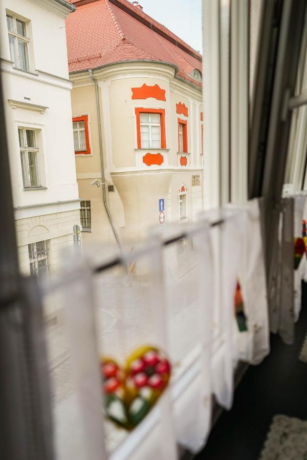 Bella Rosa Appartement Opole Buitenkant foto